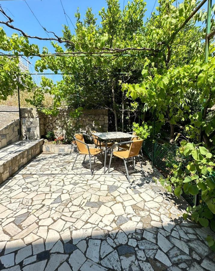 Apartments With A Parking Space מאלי לוסיניי מראה חיצוני תמונה